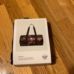 Herschel Supply Co. Camo Packable Duffle NEW